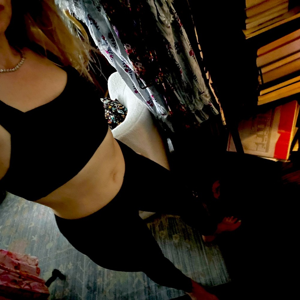 Kira Grace Yoga Set